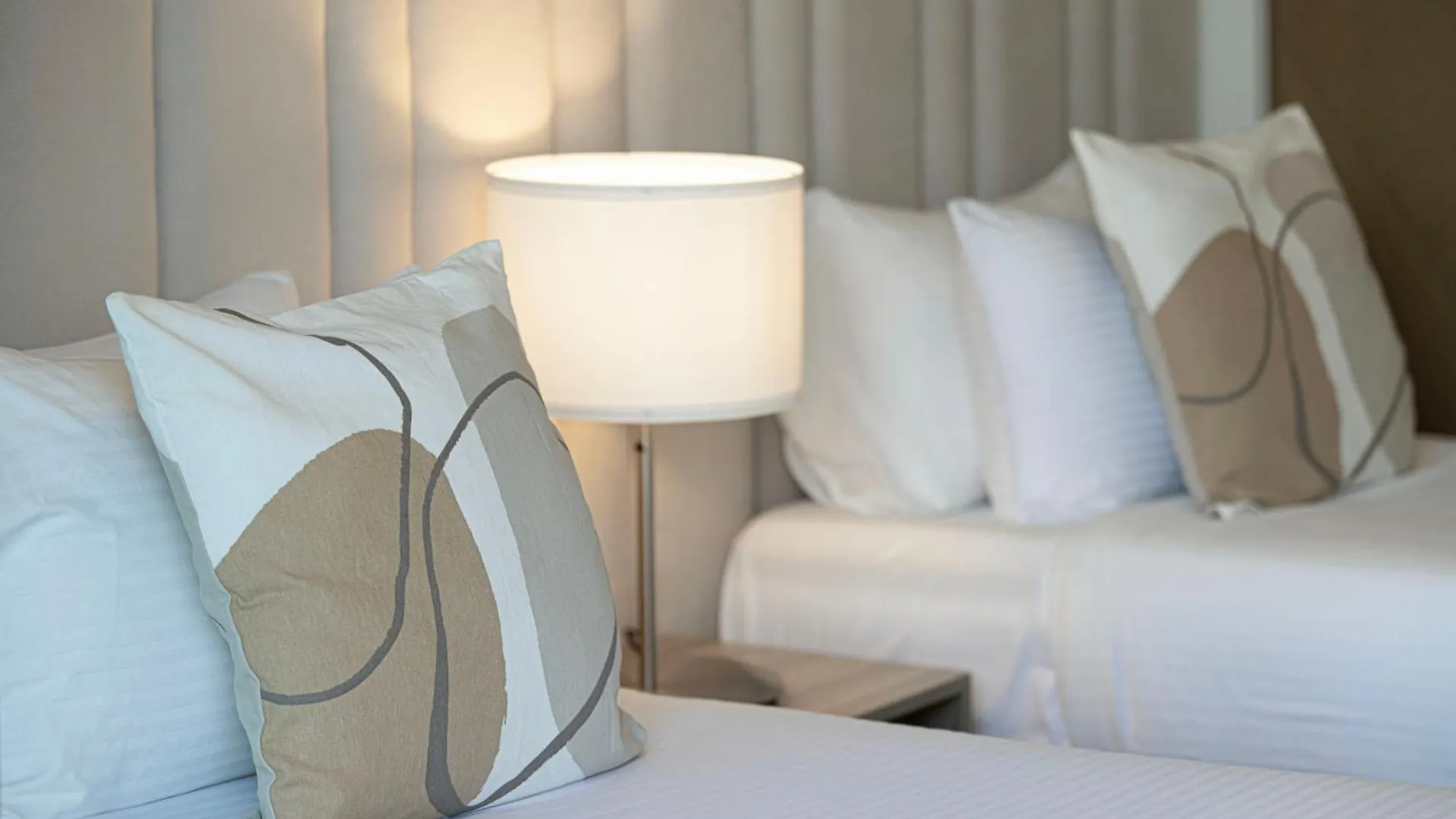 Cozy 2Br Retreat With Panoramic Dubai Creek Views Apartamento