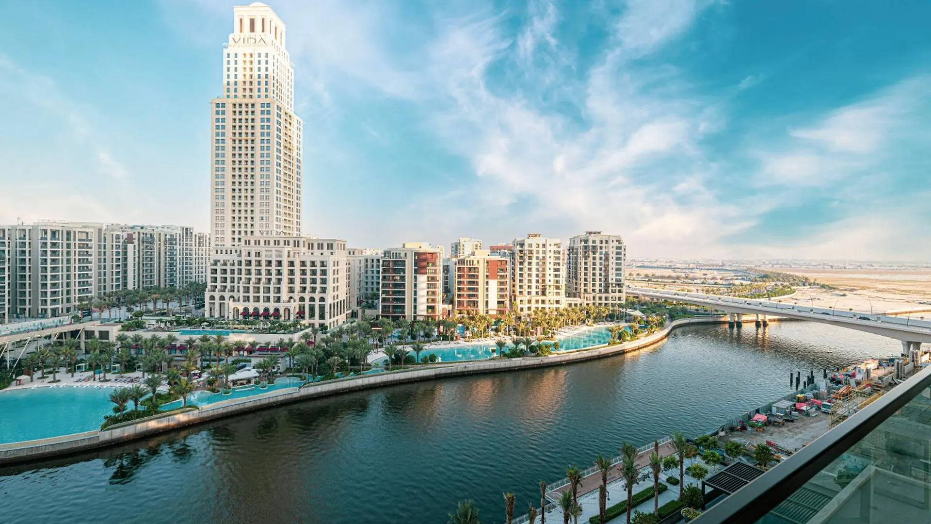 Cozy 2Br Retreat With Panoramic Dubai Creek Views Apartment